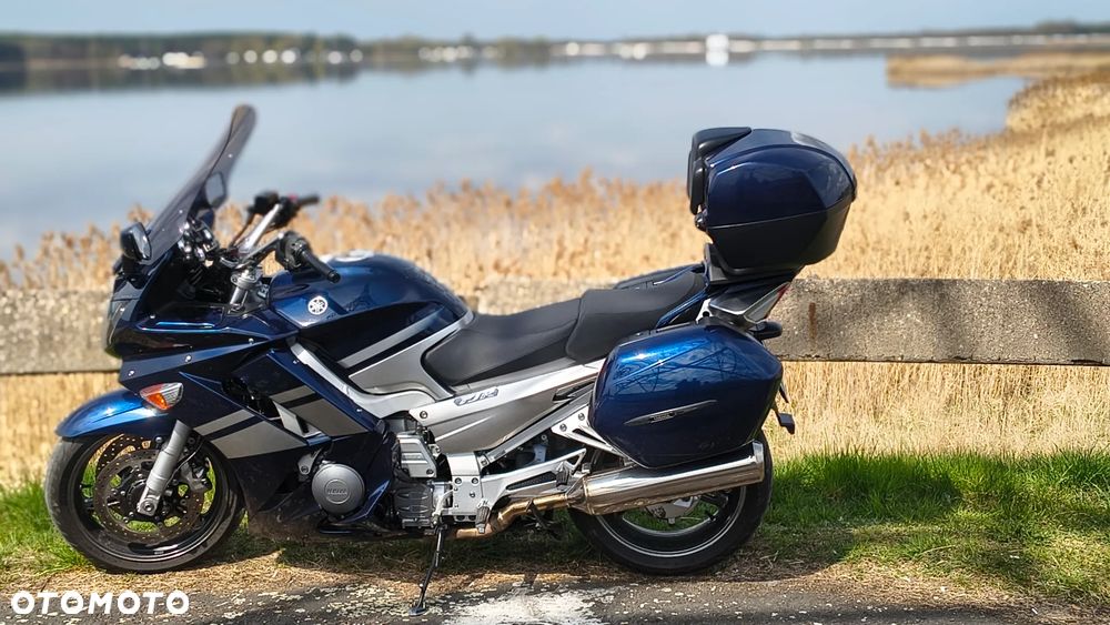 Yamaha FJR - 15