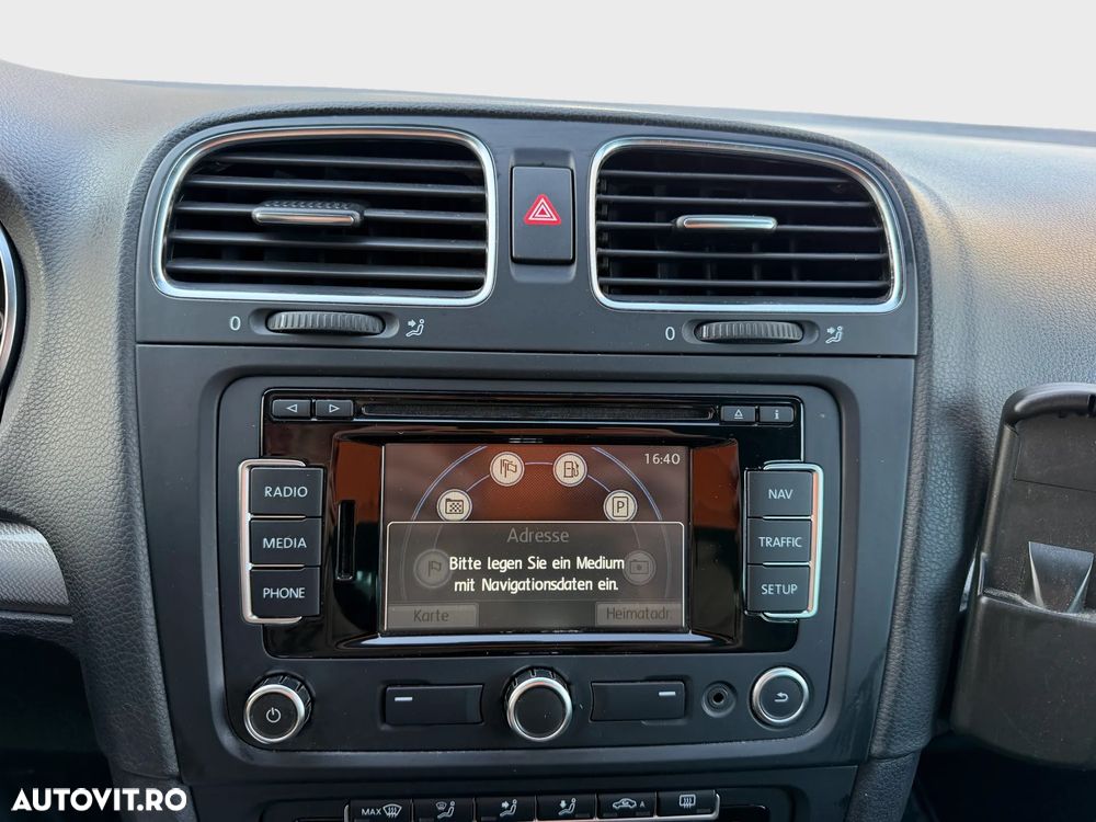 Volkswagen Golf 1.6 TDI DPF BlueMotion Technology MATCH - 13