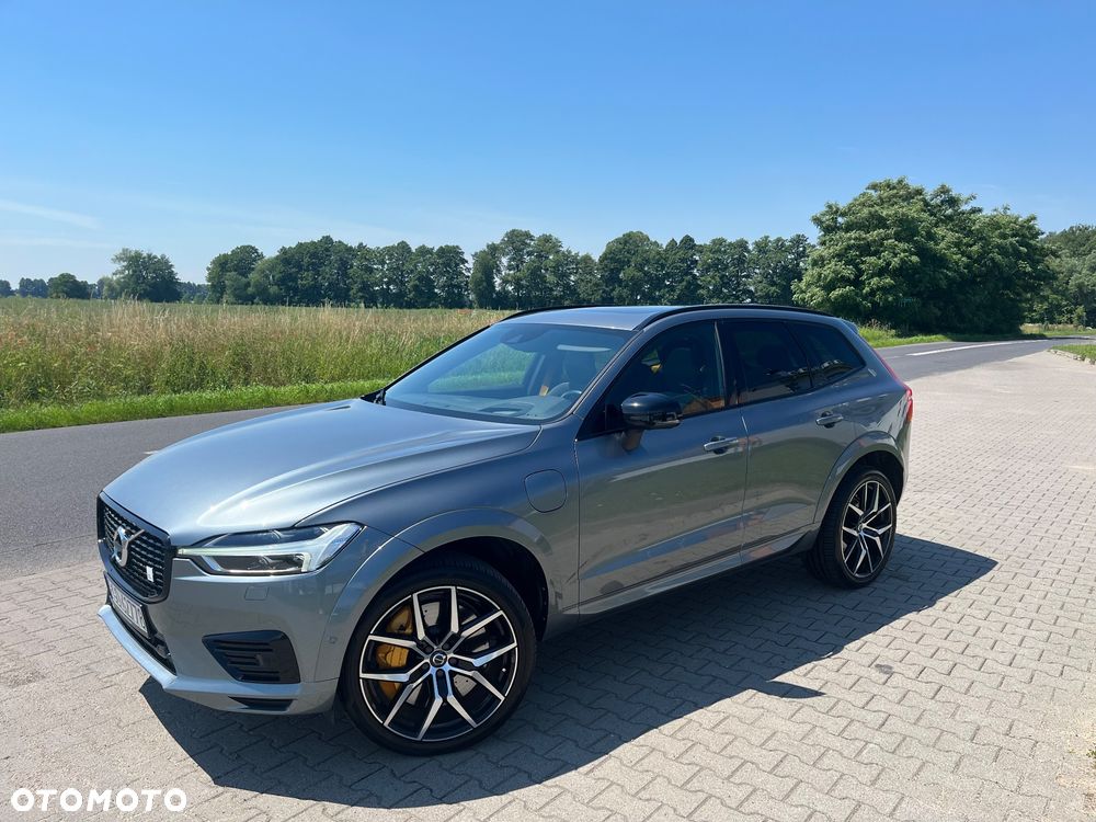 Volvo XC 60 T8 Plug-In Hybrid AWD Polestar Engineered - 4