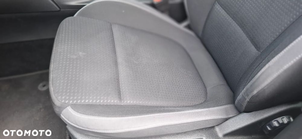 Ford Focus SW 2.0 EcoBlue S&S ACTIVE - 27