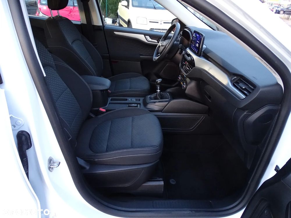 Ford Kuga 1.5 EcoBoost FWD Edition ASS MMT6 - 18