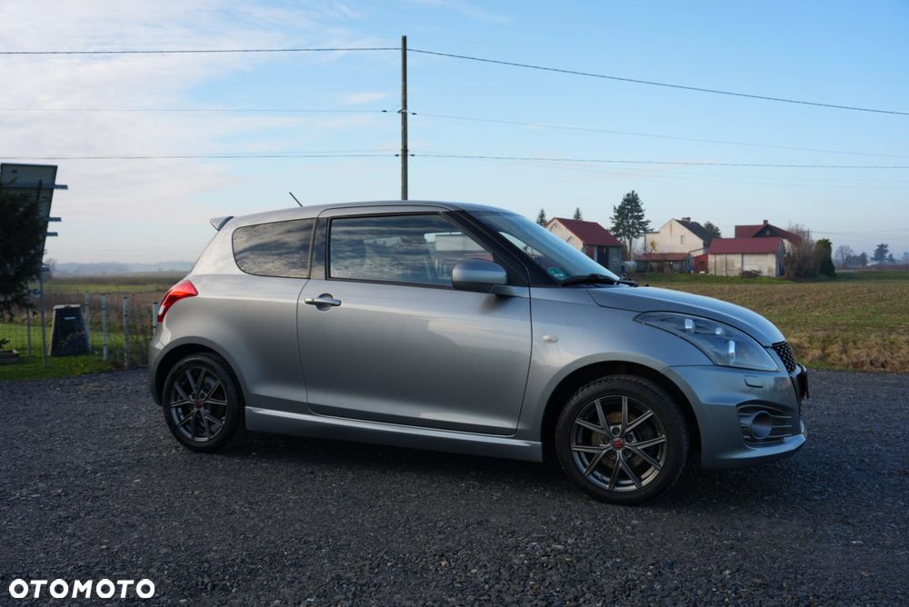 Suzuki Swift - 3