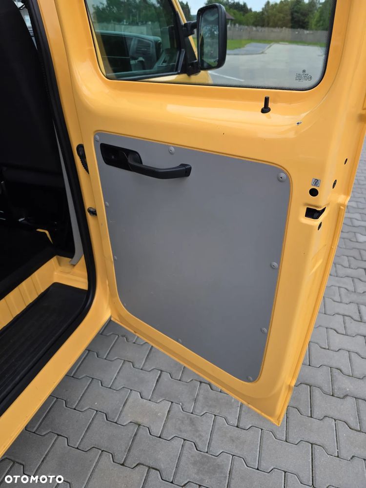 Volkswagen Transporter - 10