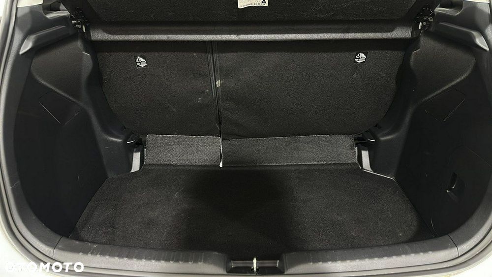 Toyota Yaris 1.0 Comfort - 11