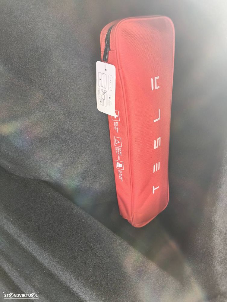 Tesla Model 3 Long Range Tração Integral Premium - 31