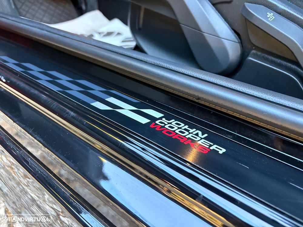 MINI 3 Portas Cooper S JCW M - 13