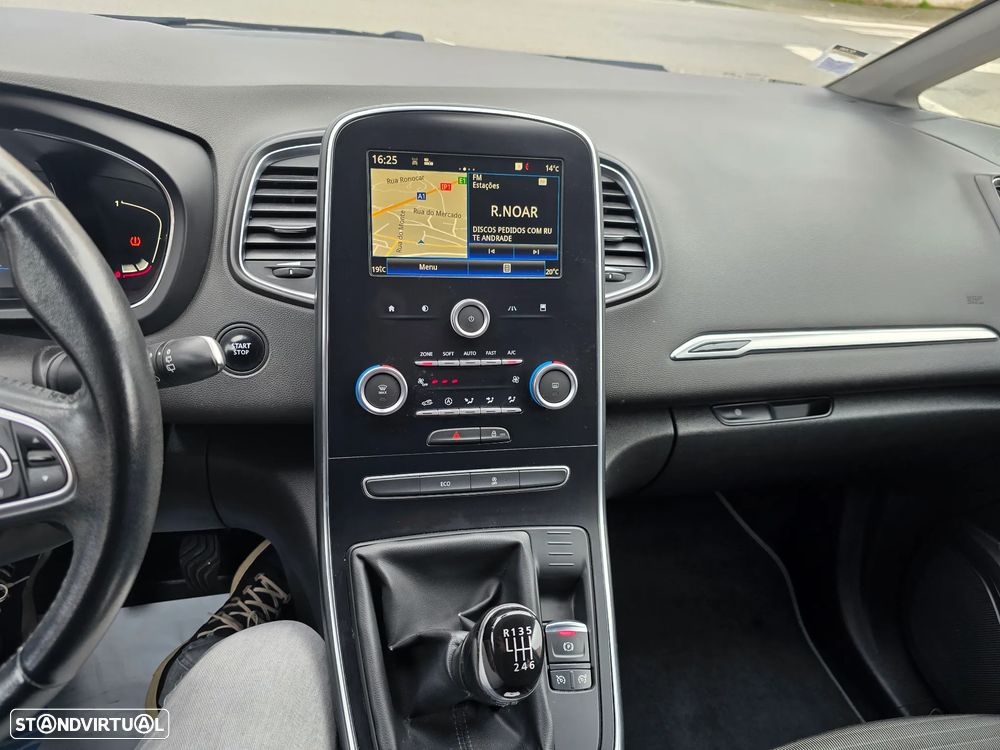 Renault Grand Scénic 1.5 dCi Expression SS - 8