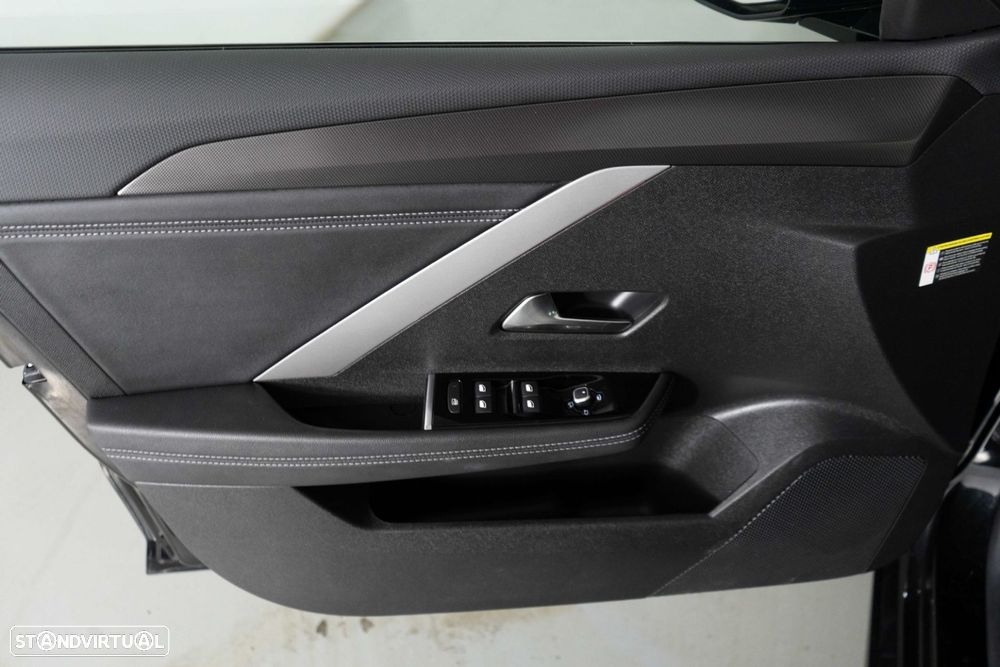 Opel Astra Sports Tourer 1.2 T GS Line - 21