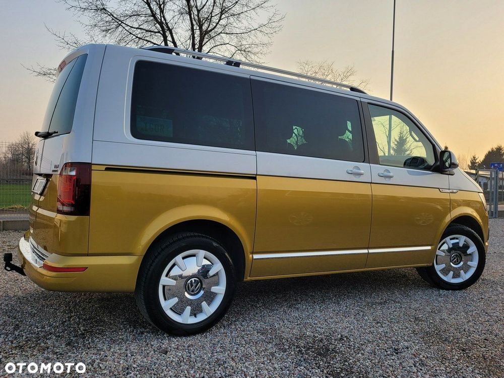 Volkswagen Multivan - 17