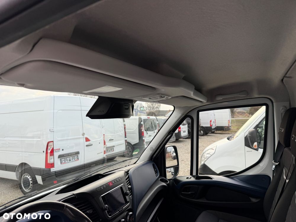 Iveco 2021/Daily 35-180VP/ 3.0 180KM/Poduszki/furgon Maxi/PDC/Radio DAB/Tempomat/hak 3,5T - 33