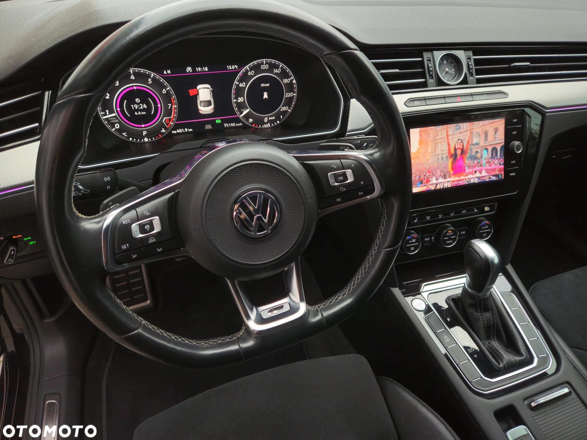Volkswagen Arteon 2.0 TSI DSG R-Line Edition - 22