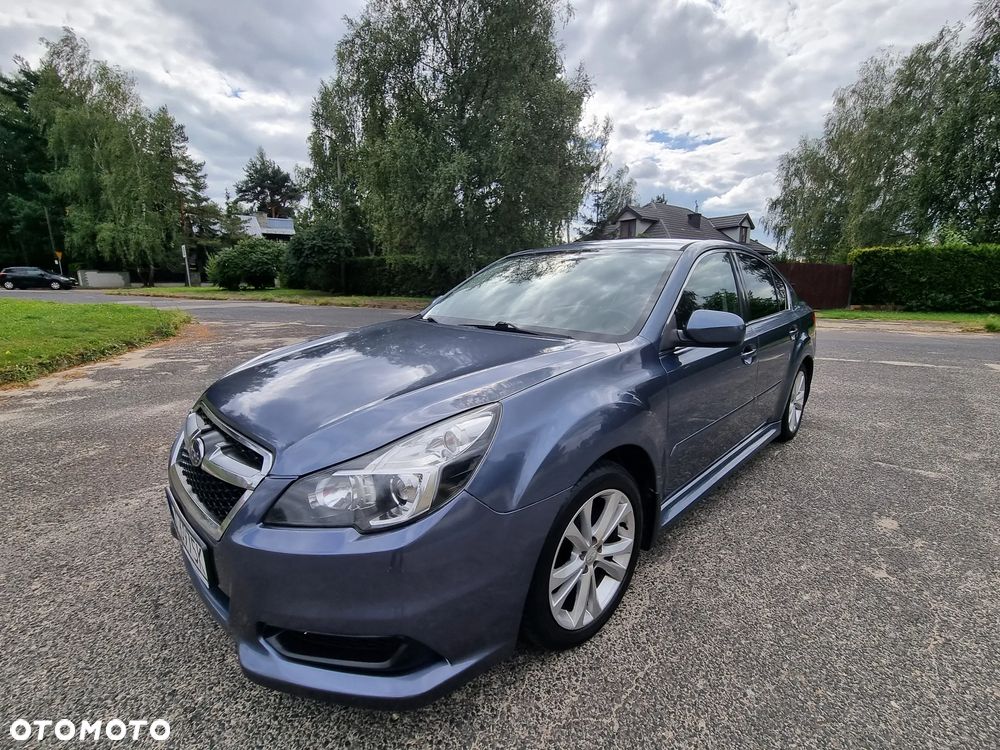 Subaru Legacy - 9