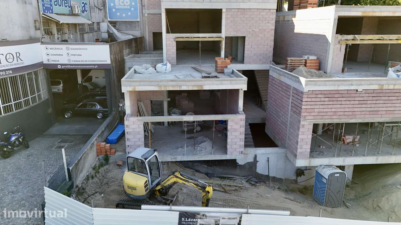 APARTAMENTO T3 - S. LÁZARO RESIDENCE - FRAÇÃO B - Full image: 2/19