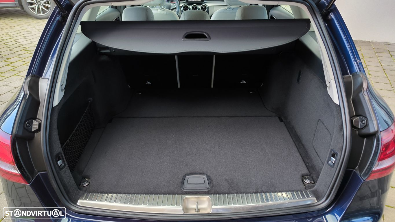 Mercedes-Benz C 180 BlueTEC Exclusive - 32