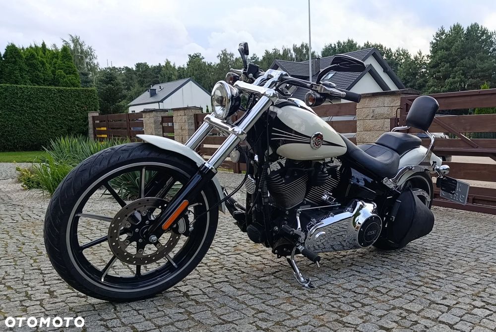 Harley-Davidson FXSB Breakout - 4