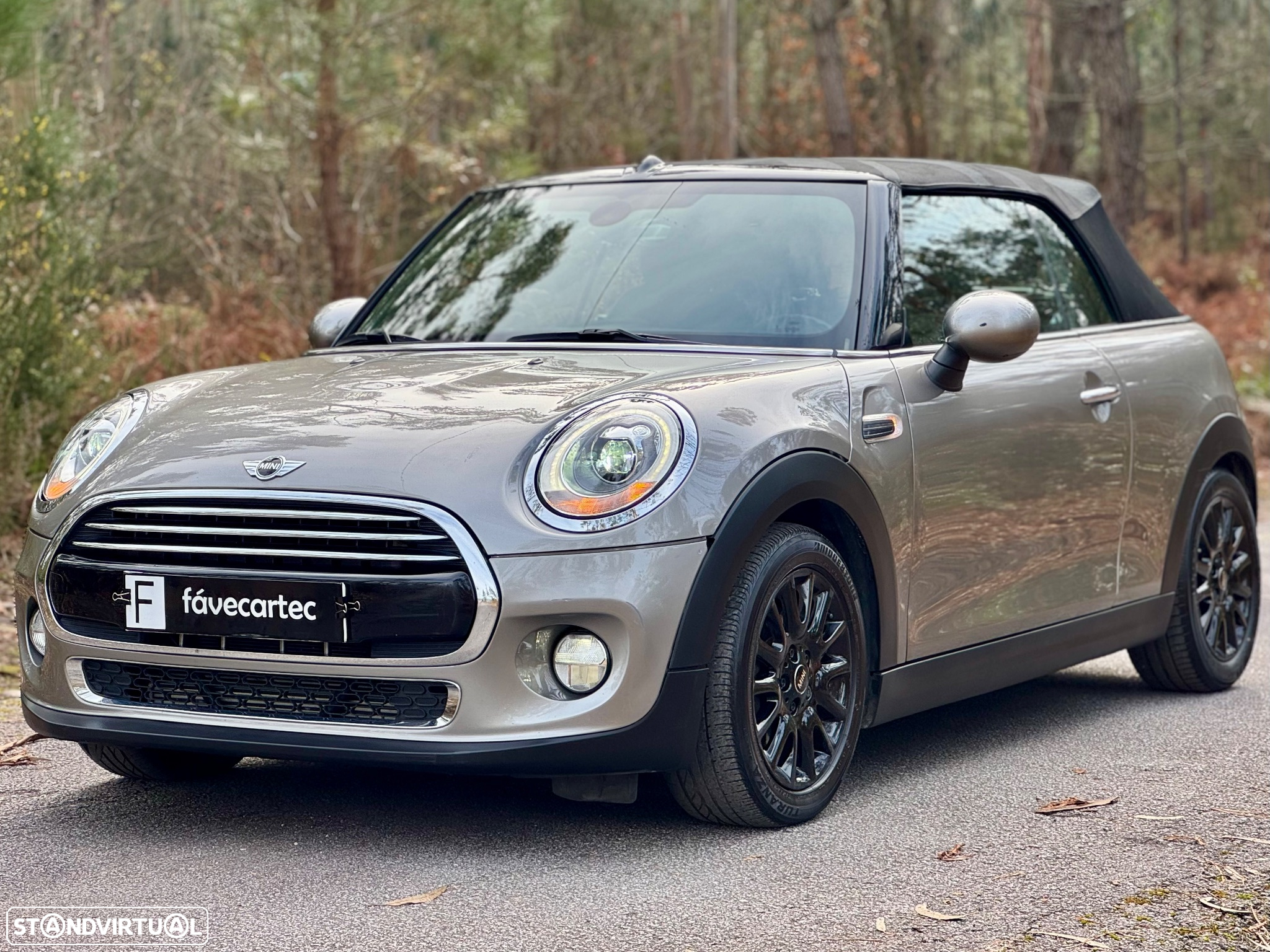 MINI Cabrio Cooper Aut. JCW - 42