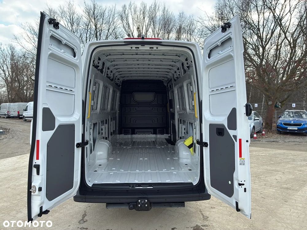 Volkswagen Crafter 35 Furgon Automat/LONG/L5H3, 2.0BiTDI 177KM, Automat, Wysoki dach, Long, r.o. 4490 - 11