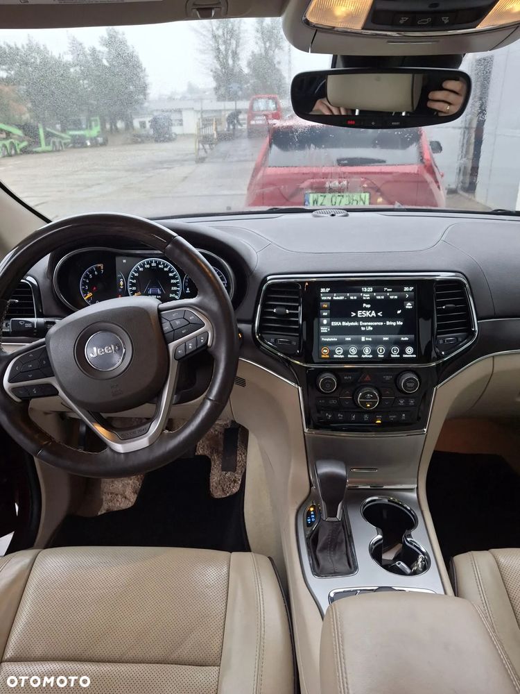 Jeep Grand Cherokee 3.6 V6 Overland - 11