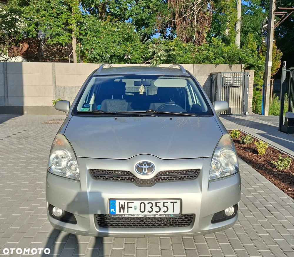 Toyota Corolla Verso 1.8 Sol - 3