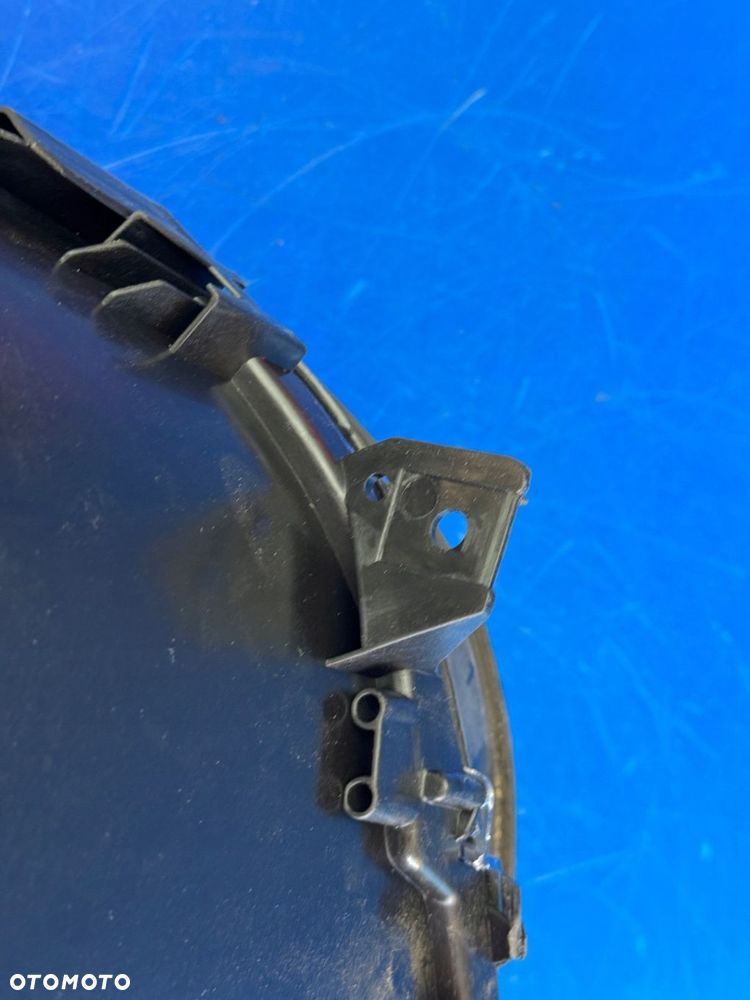 PRAWY BI XENON DYNAMIC BMW F01 F02 USA BDB - 12