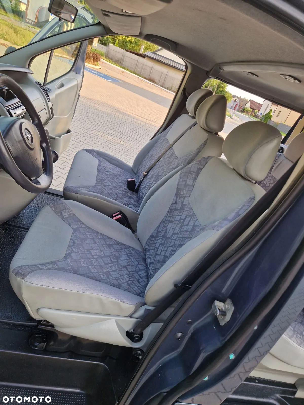 Opel VIVARO L2H1 - 11