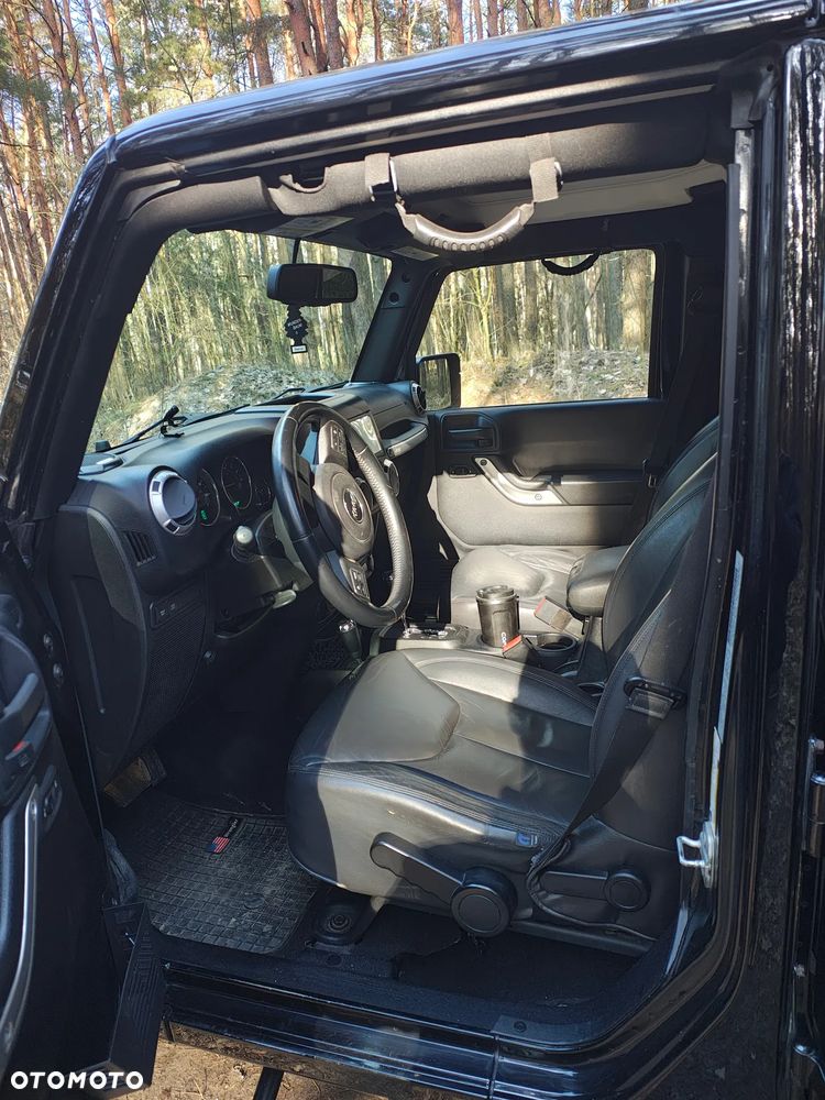 Jeep Wrangler 3.6 Unlim Rubicon - 11