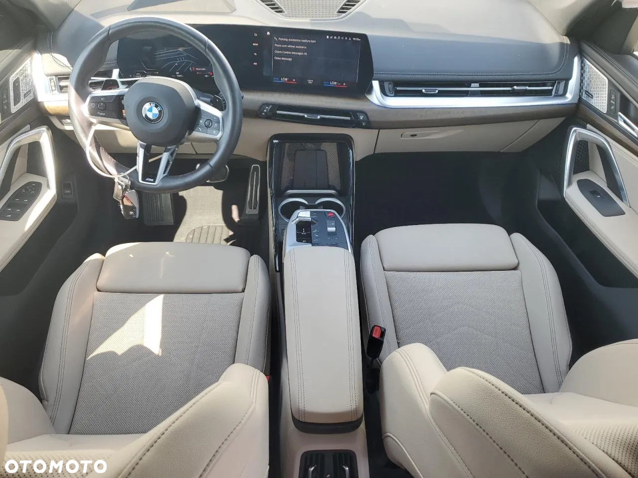 BMW X1 - 8