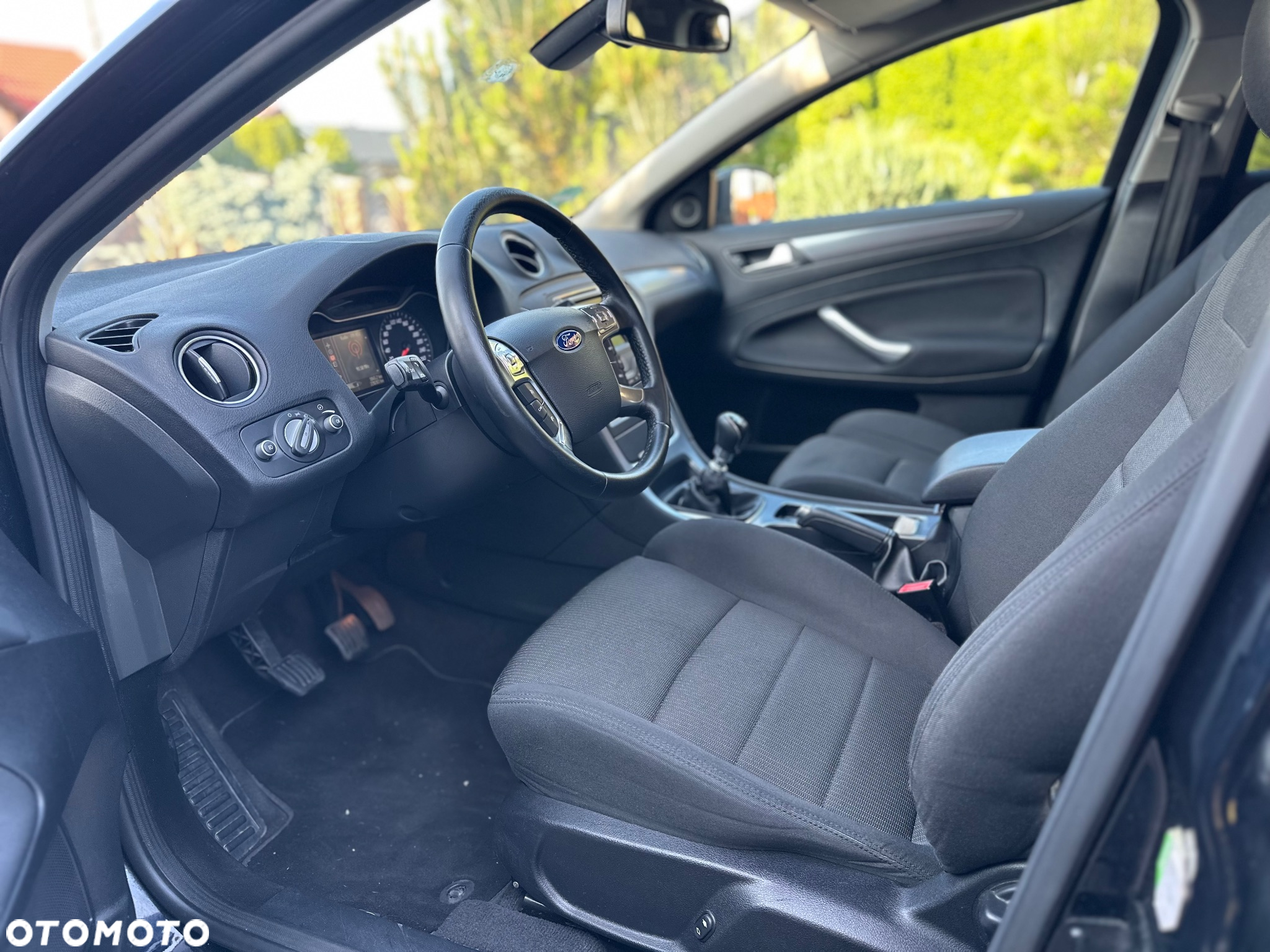 Ford Mondeo 2.0 TDCi Titanium - 13
