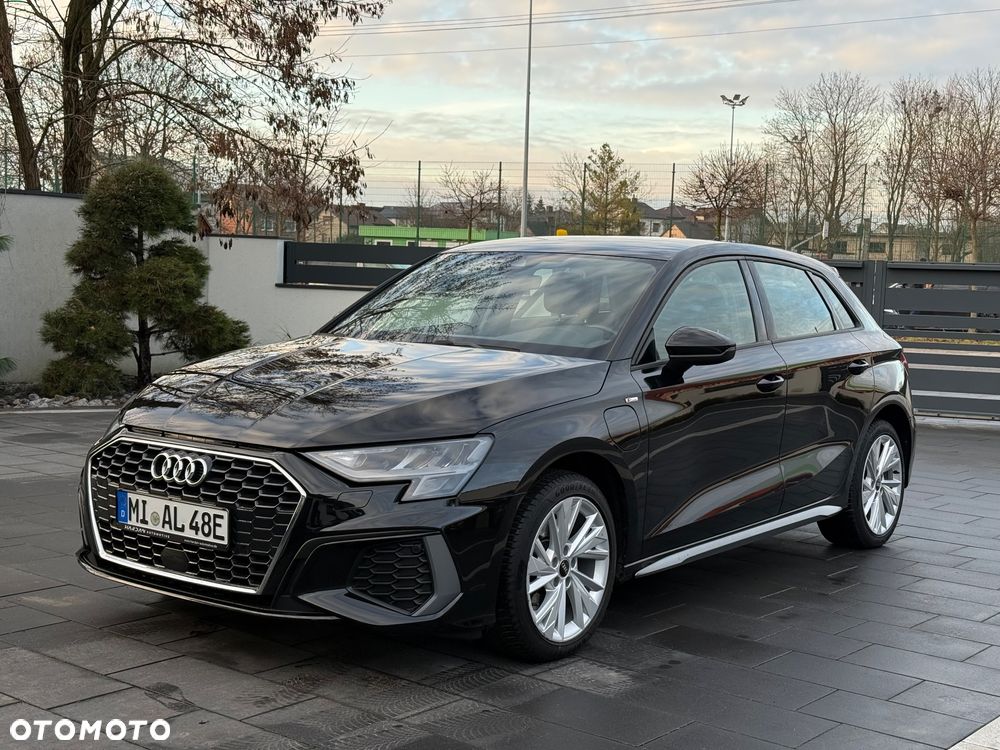Audi A3 Sportback 40 TFSIe S tronic S line - 1