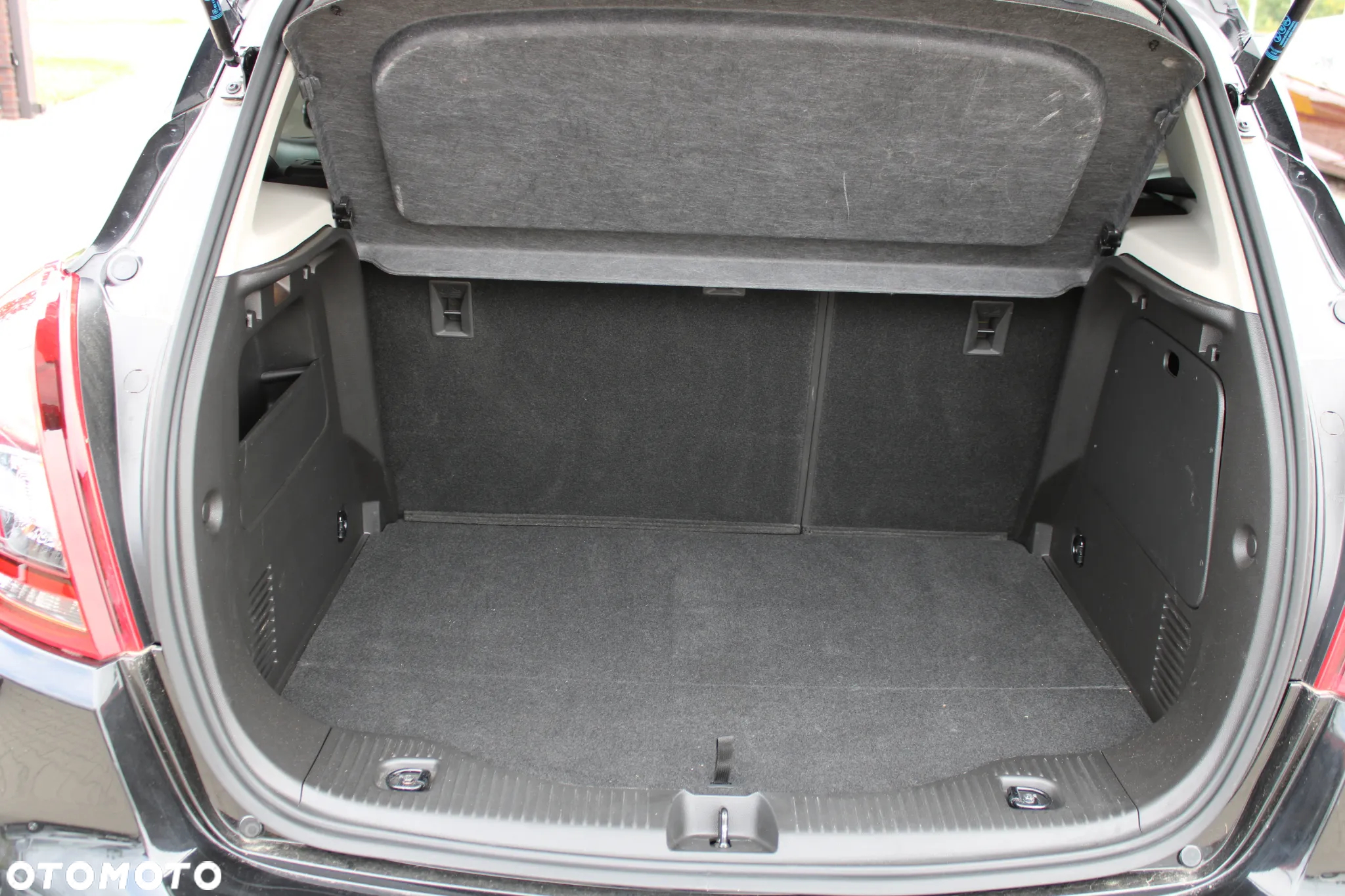 Buick Encore - 31