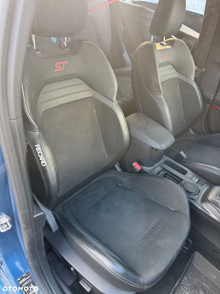 Ford Focus 2.3 EcoBoost ST X Edition - 13