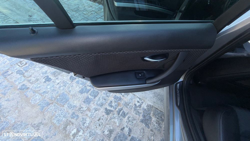 BMW 320 d Navigation - 31