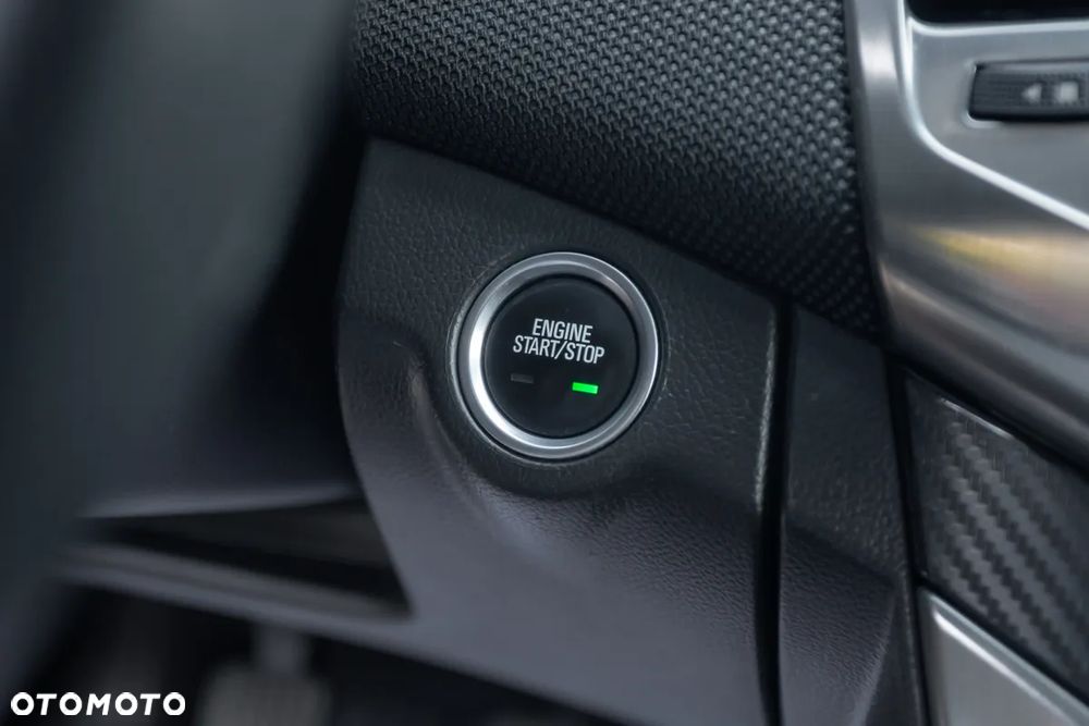Chevrolet Cruze - 25