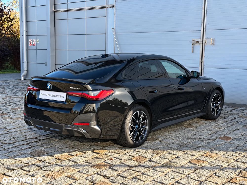 BMW i4 - 8