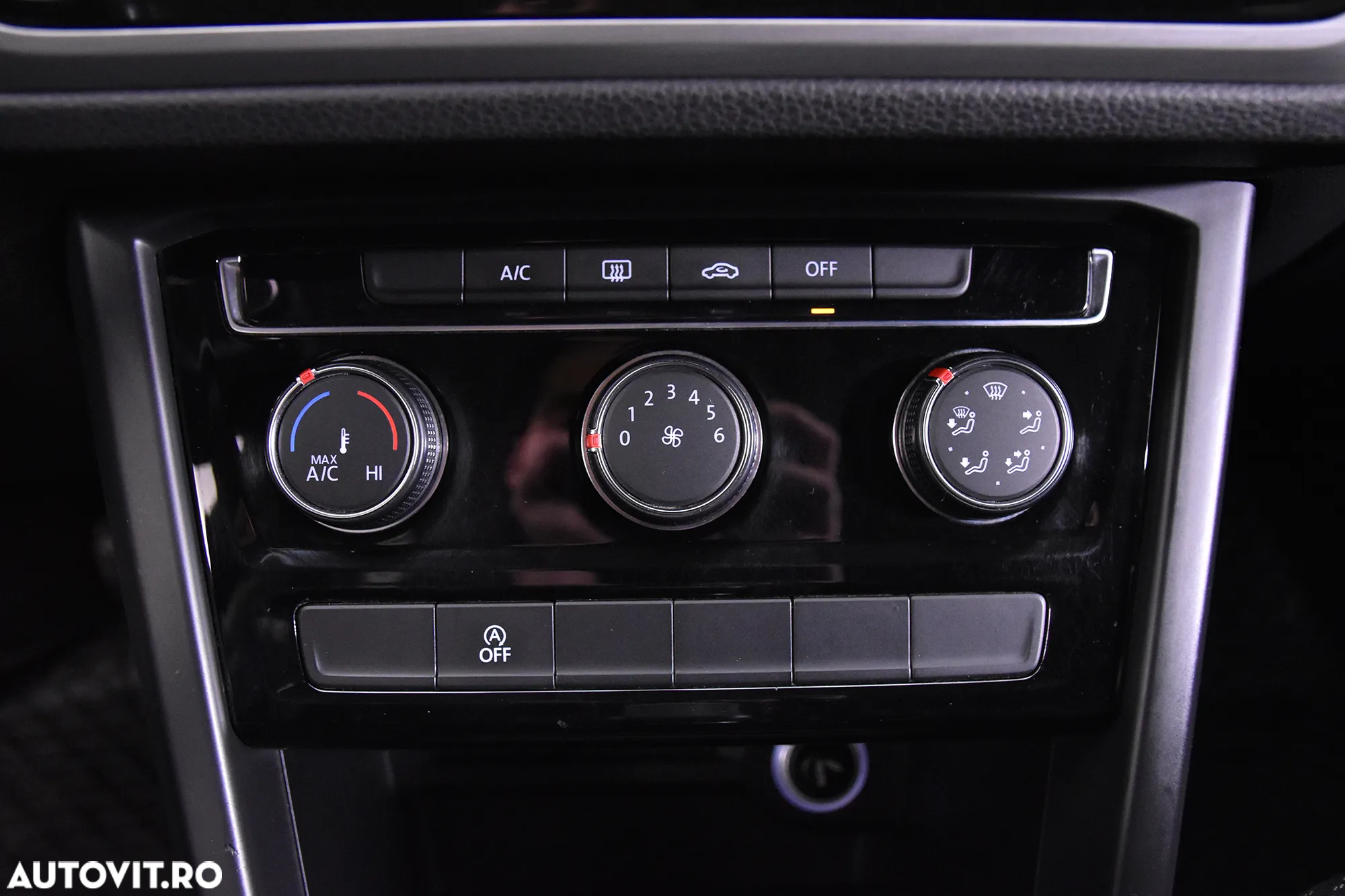 Volkswagen Touran - 16