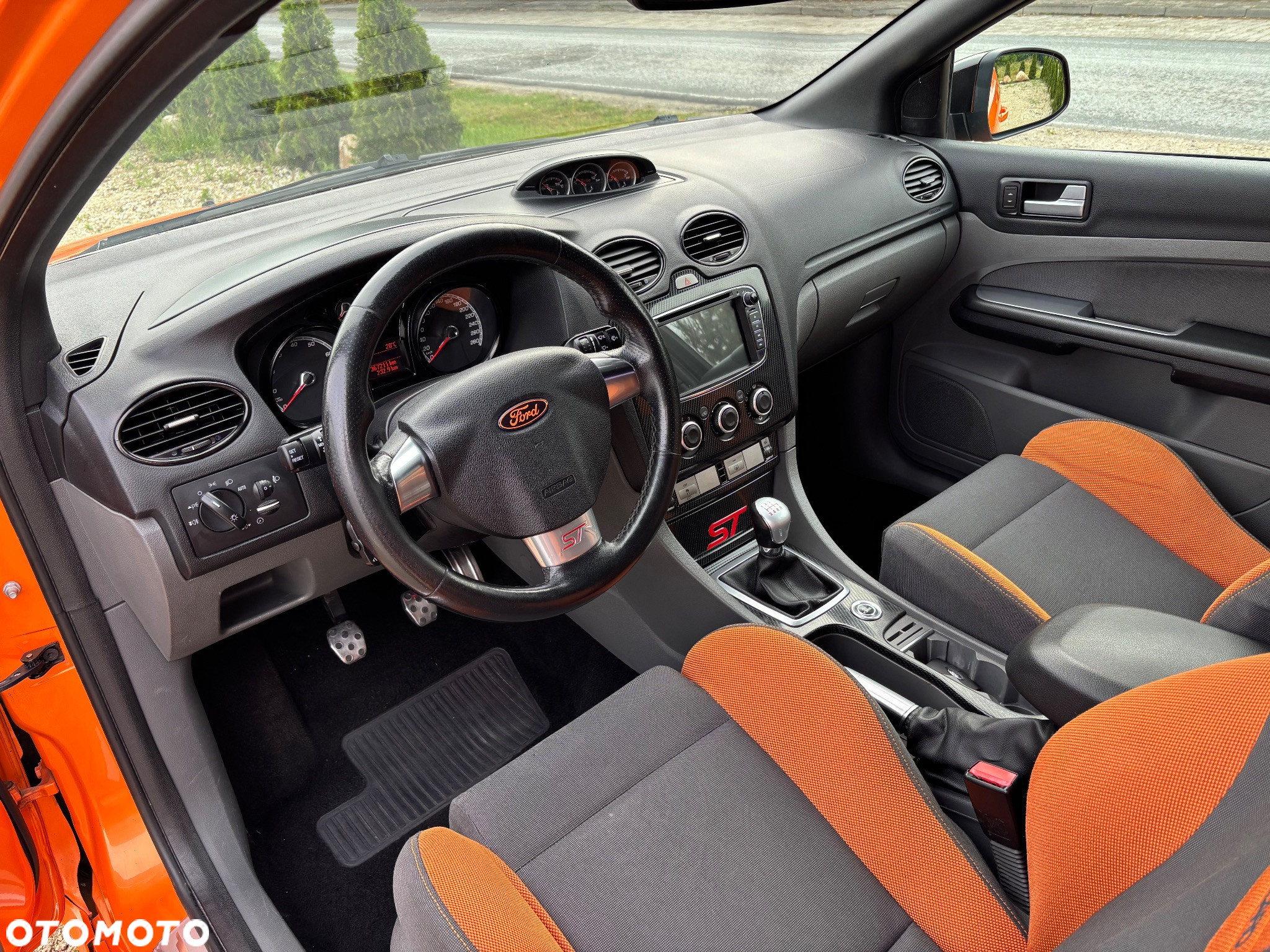 Ford Focus 2.5 ST - 19