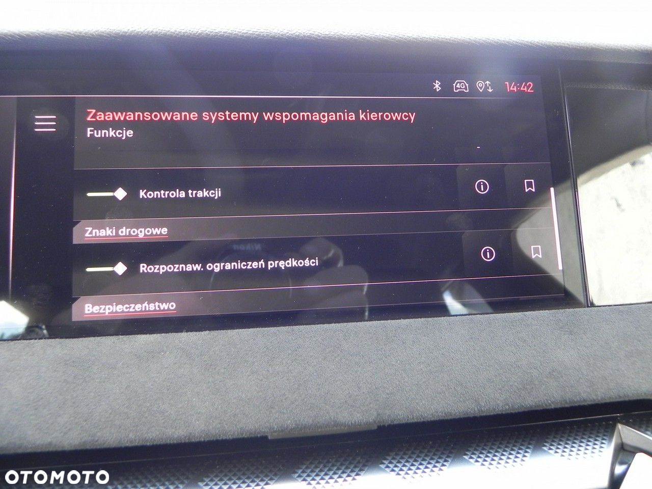 DS Automobiles DS 4 - 12