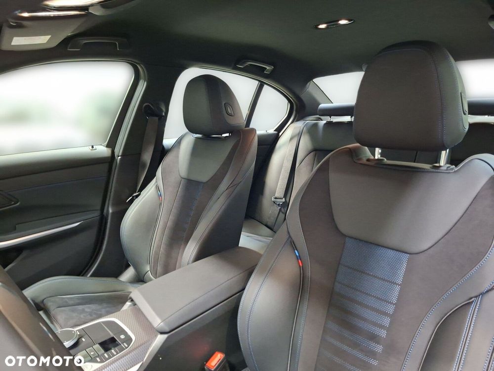 BMW Seria 3 - 12