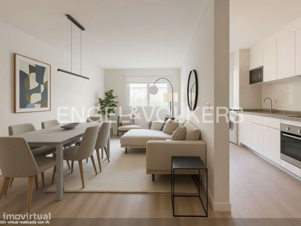 T2 com Garagem e Remodelação Total nas Olaias - Grande imagem: 2/32