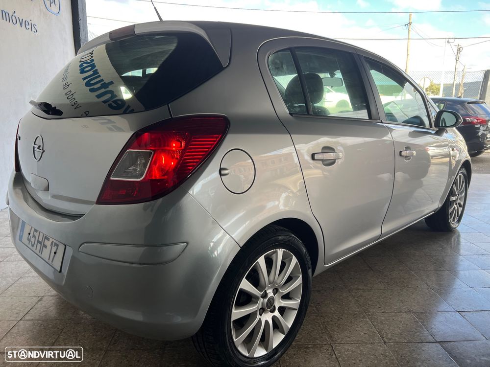 Opel Corsa 1.2 Cosmo - 7