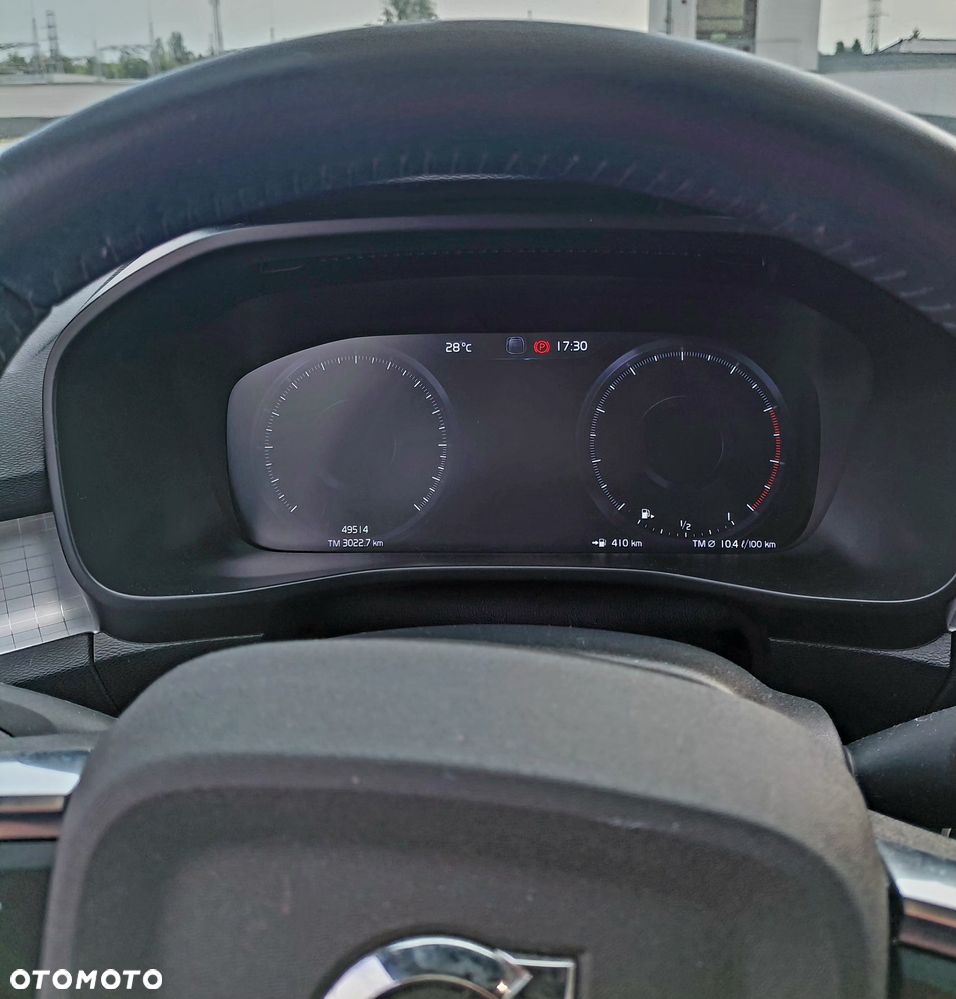 Volvo XC 40 T3 Momentum - 17