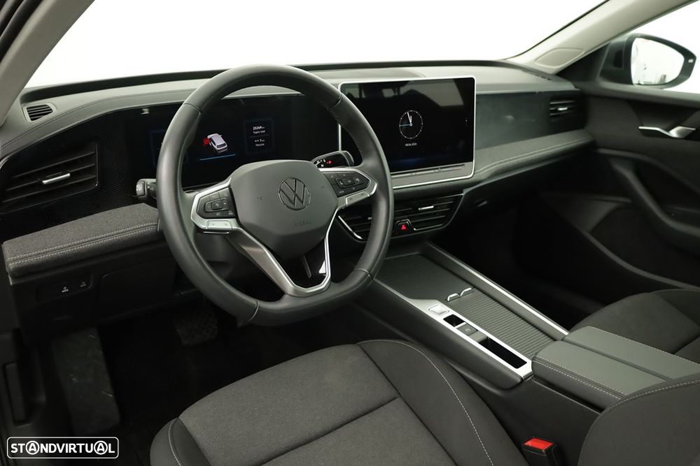 VW Passat Variant 1.5 TSI eHybrid DSG - 8