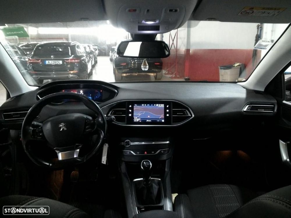 Peugeot 308 SW 1.5 BlueHDi Allure - 6