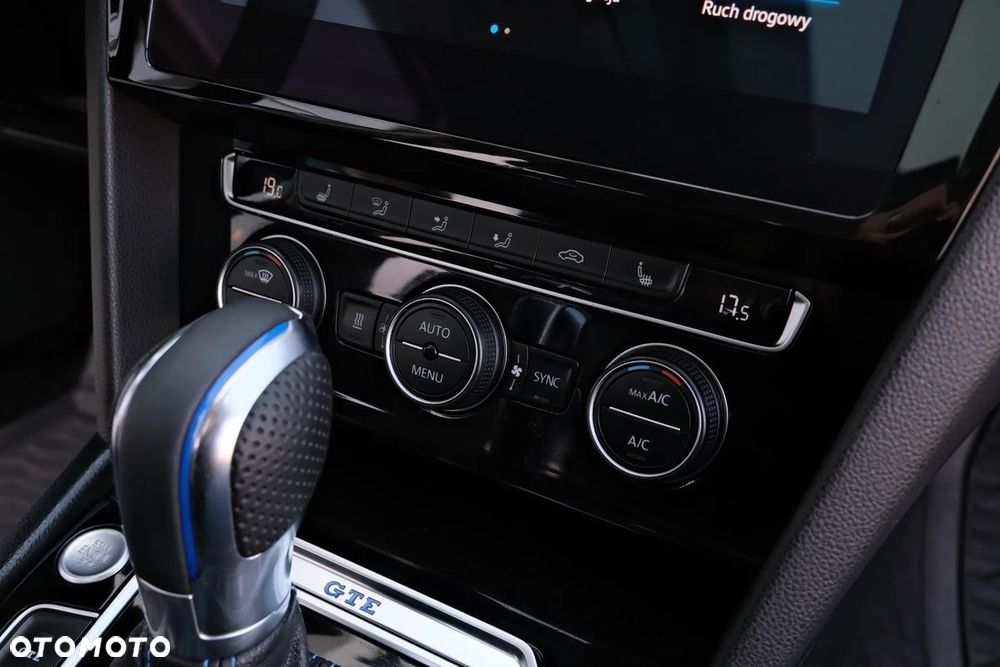 Volkswagen Passat 1.4 TSI DSG GTE - 37