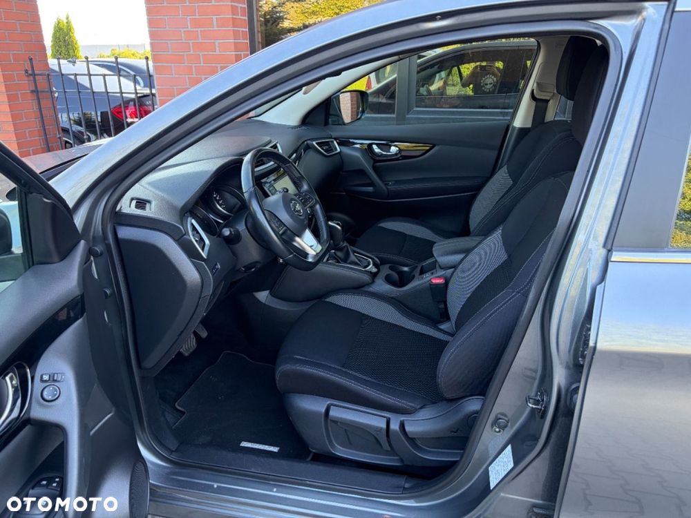 Nissan Qashqai 1.3 DIG-T MHEV N-Connecta Xtronic - 15