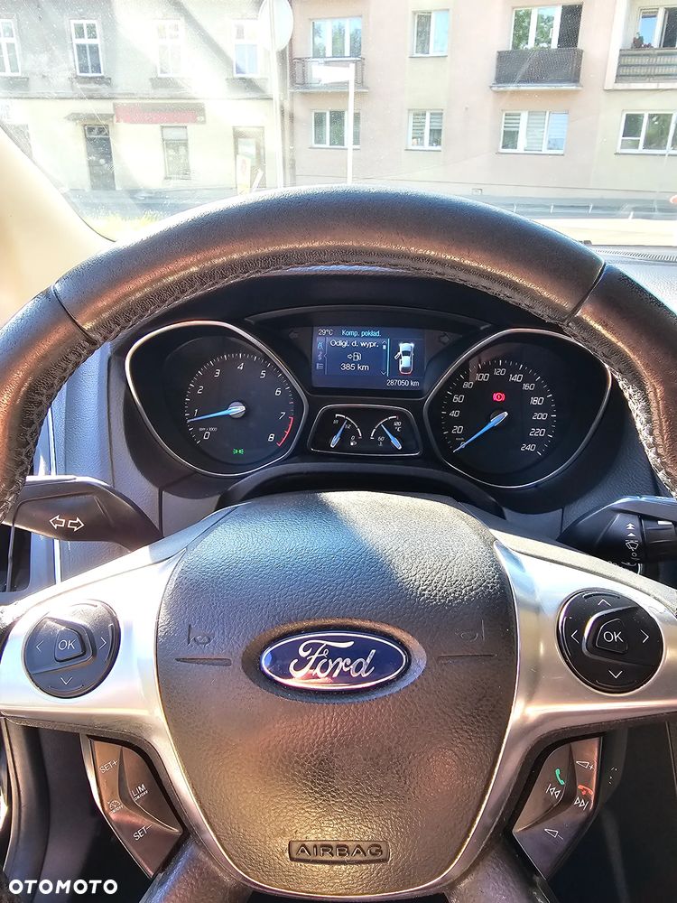 Ford Focus 1.6 EcoBoost Titanium - 9