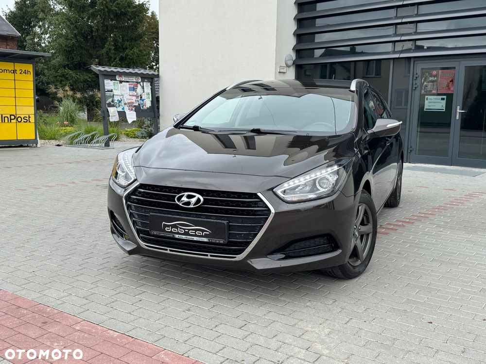 Hyundai i40 Kombi 1.6 Trend - 10