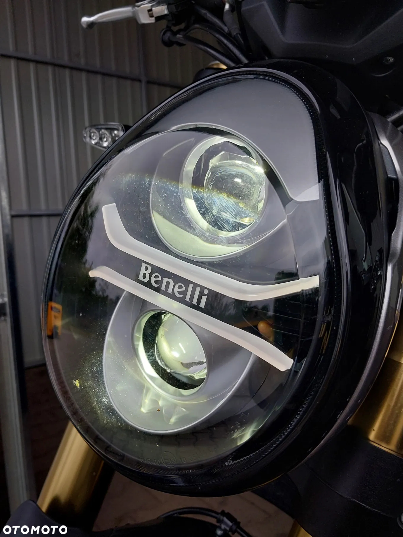 Benelli 752 S - 8