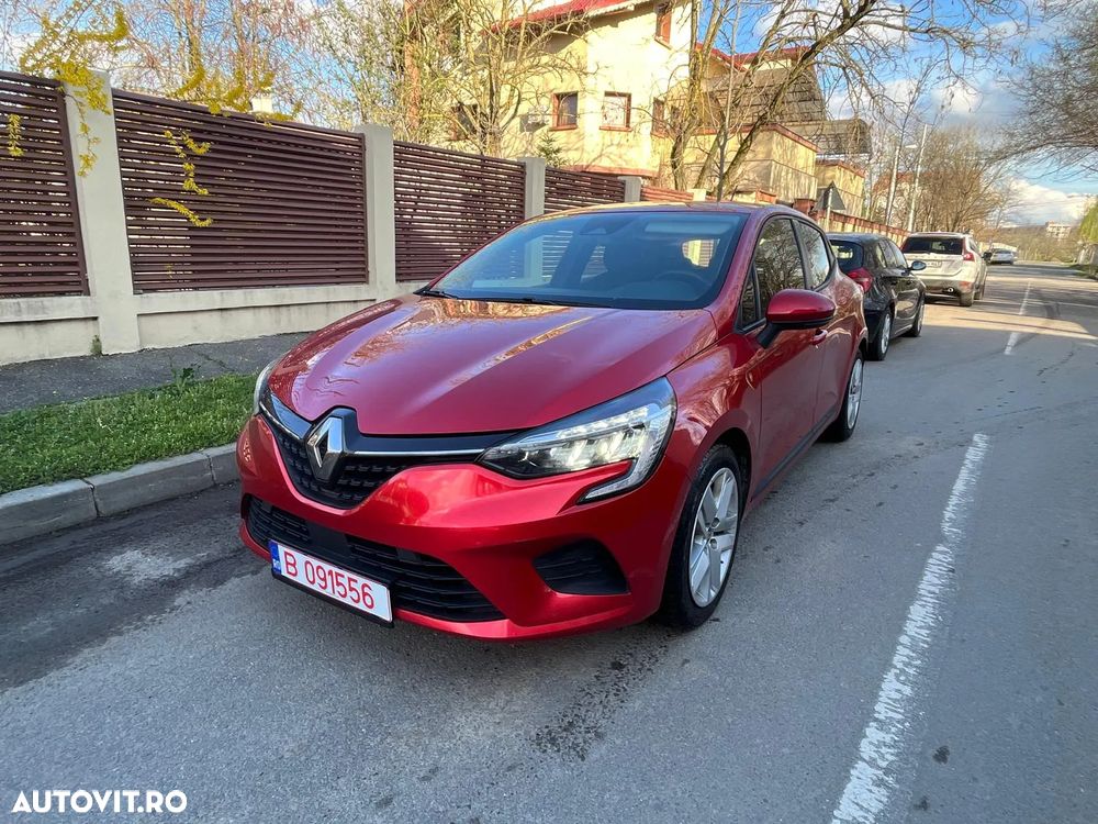 Renault Clio - 1