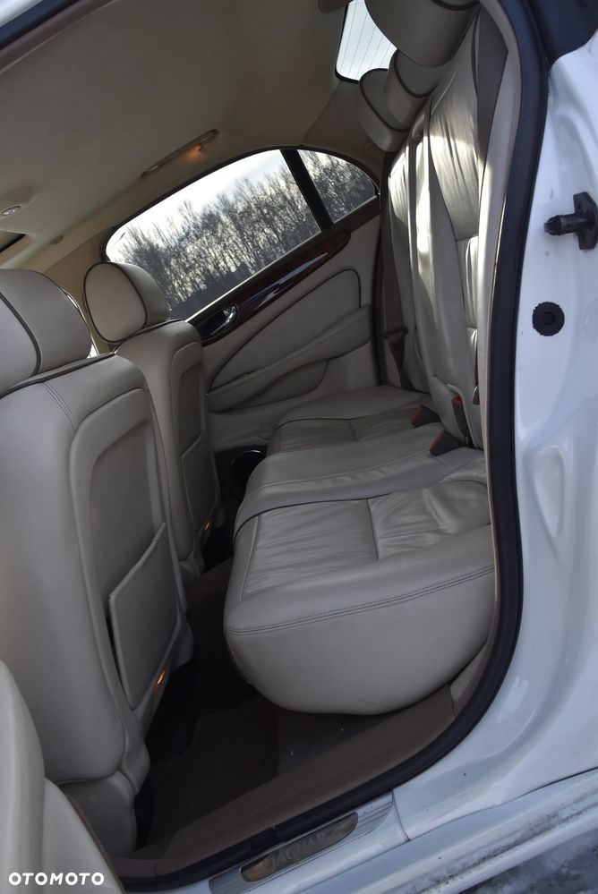 Jaguar XJ XJ8 3.5 Executive - 30
